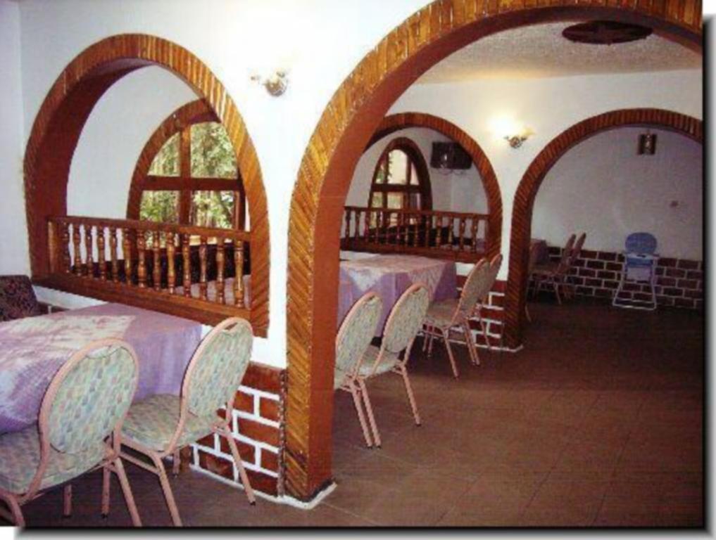 Badala Park Hotel Kotu Bagian luar foto